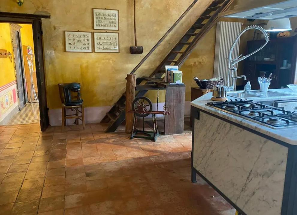 Castello Stella Vaglio Serra 빌라 외부 사진